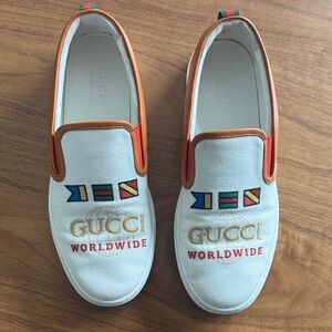 Gucci White Slip-On Shoes with Colorful Flags